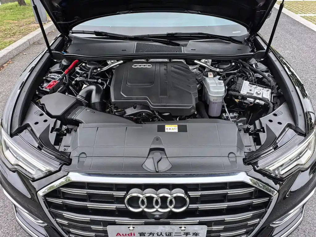 Audi A6L 2024 45 TFSI Zhenxuan Dynamic Edition