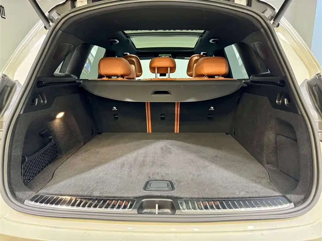 Mercedes-Benz GLC 300 L 4MATIC