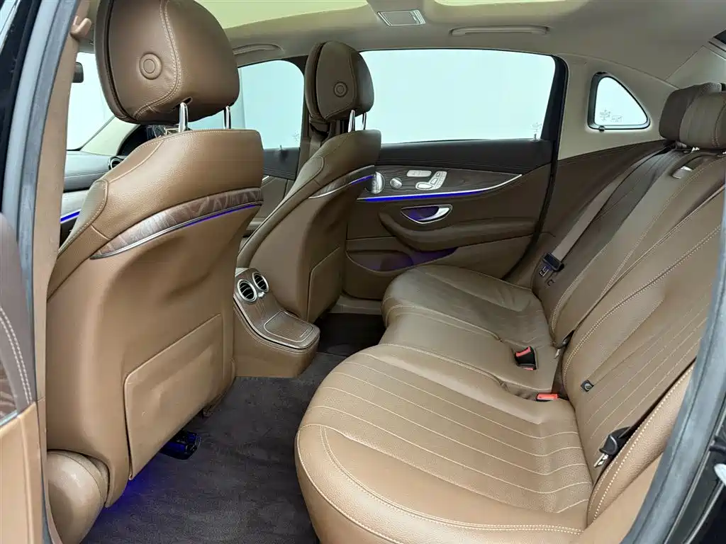 Mercedes-Benz E-Class 2021 E 300 L Luxury