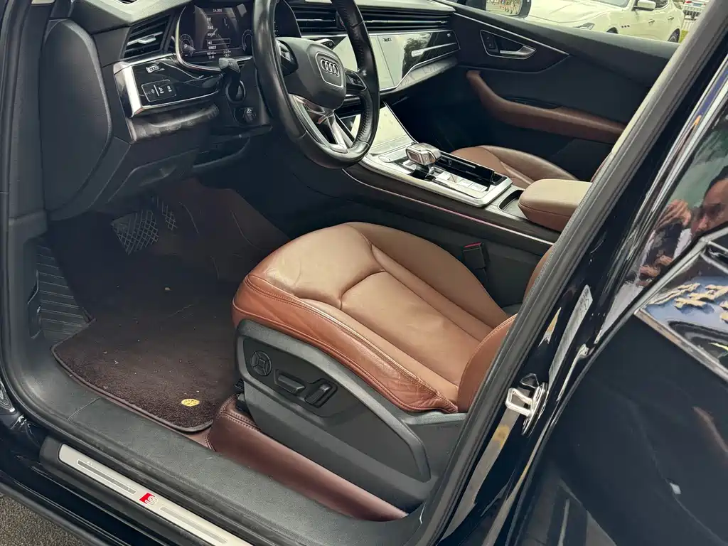 Audi Q7 2020 55 TFSI quattro Black Warrior Edition