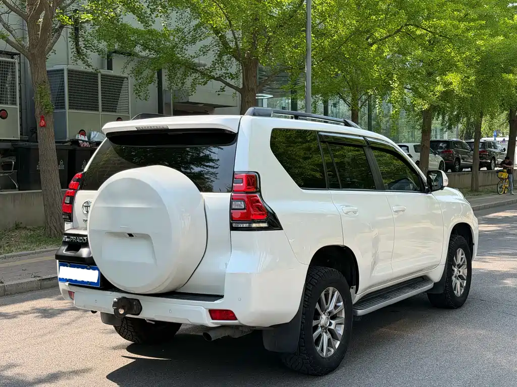 Toyota Prado 2018 3.5L Automatic TX-L Rear-Mounted Spare Tire