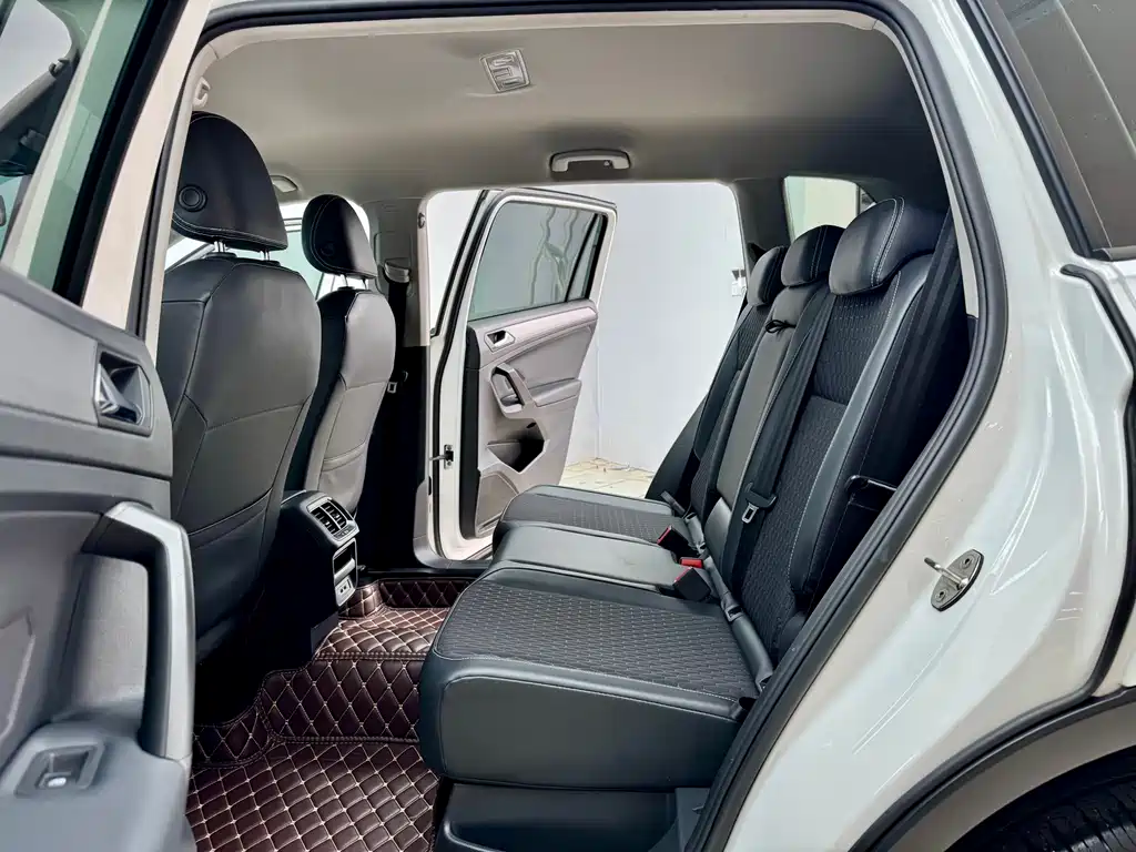 Volkswagen Tiguan L 2019 330TSI Automatic FWD Fashion Edition China VI
