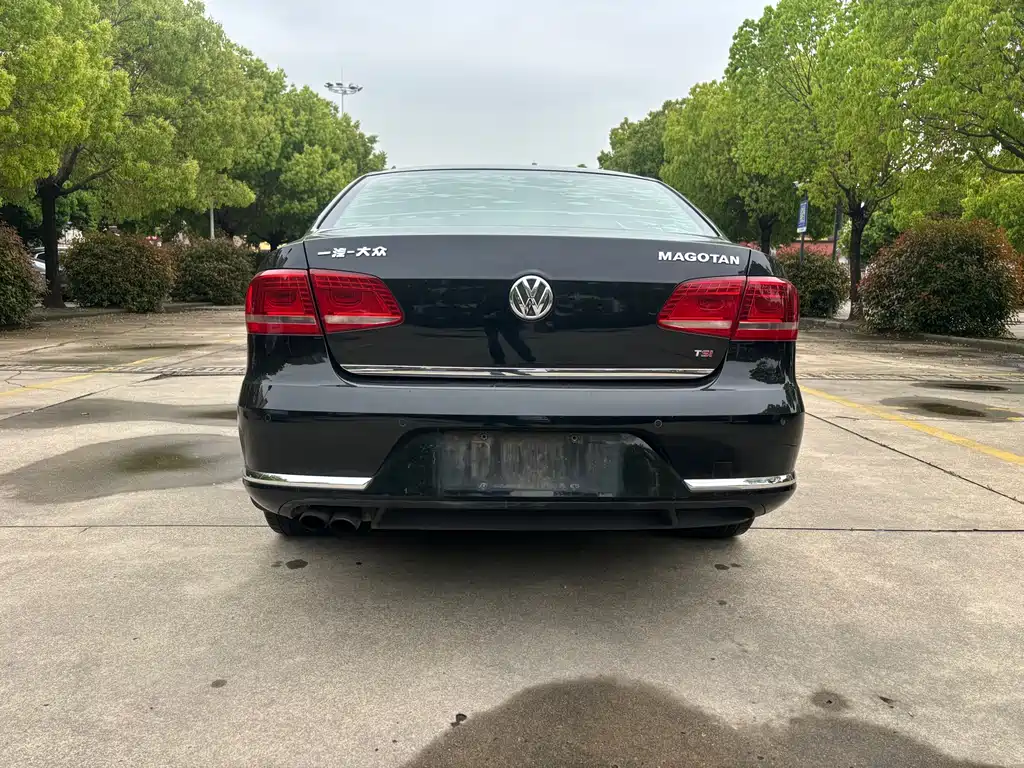 Magotan 2015 Facelift 1.8TSI Prestige
