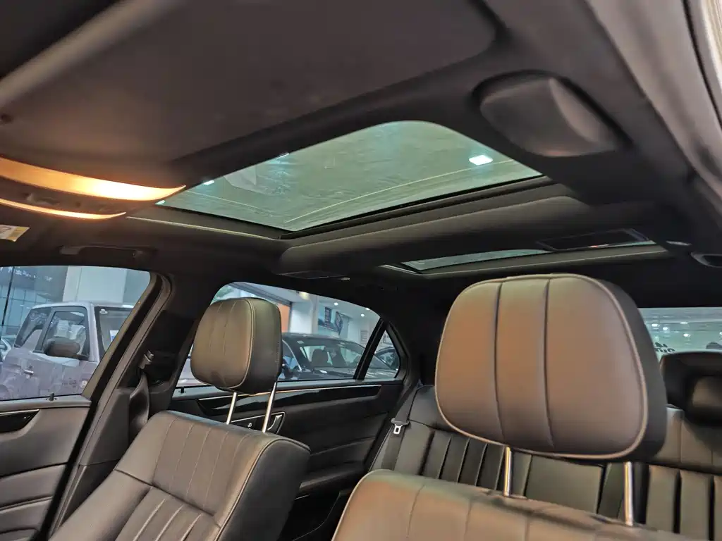 Mercedes-Benz E-Class 2015 Facelift E 200 L Sport