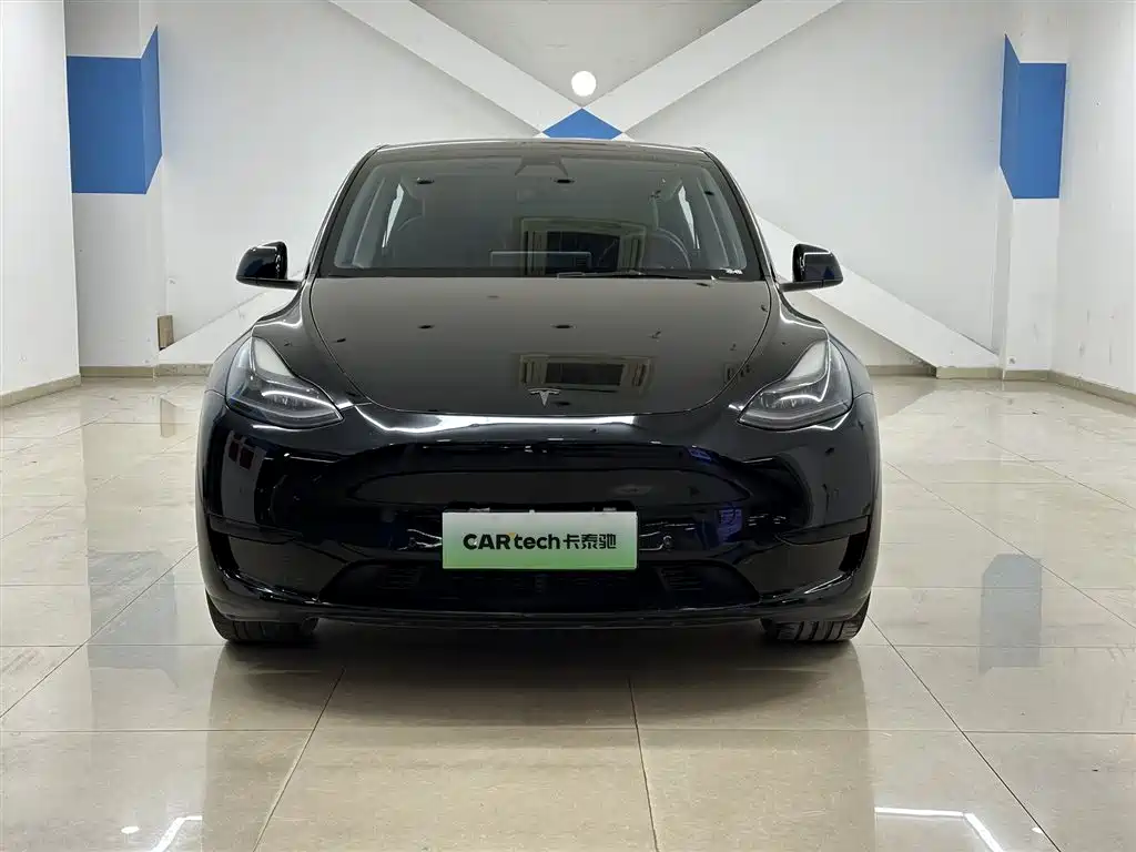 Model Y 2022 Rear-Wheel Drive