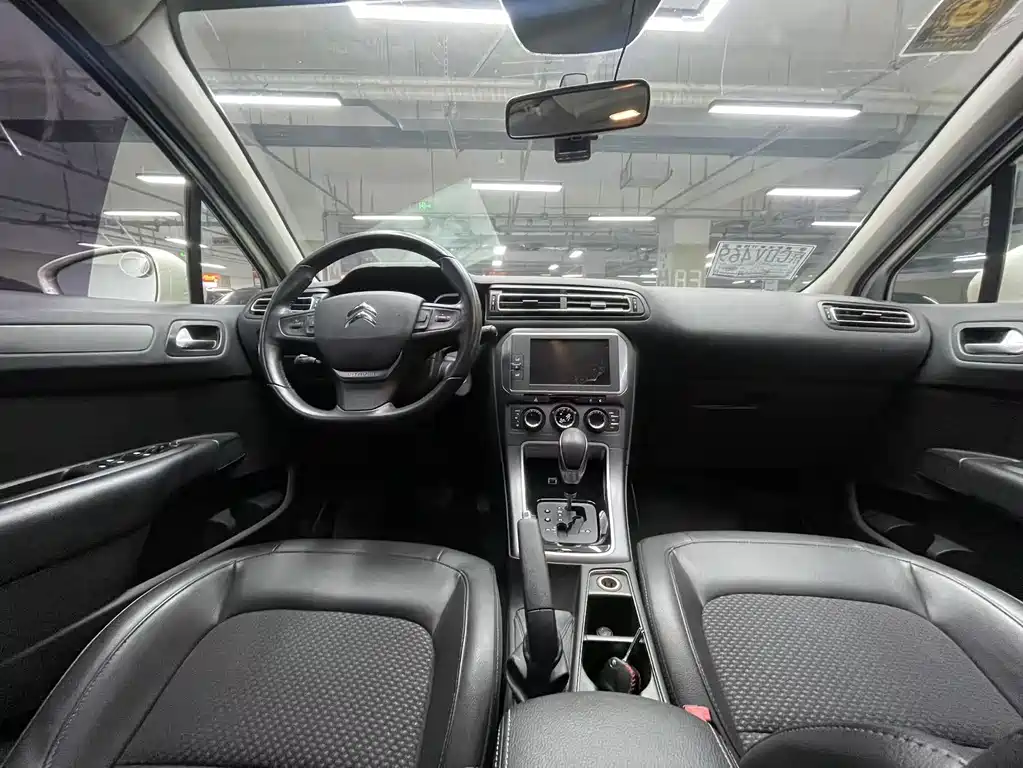 Citroën C4 2016 1.6L Automatic Luxury Edition
