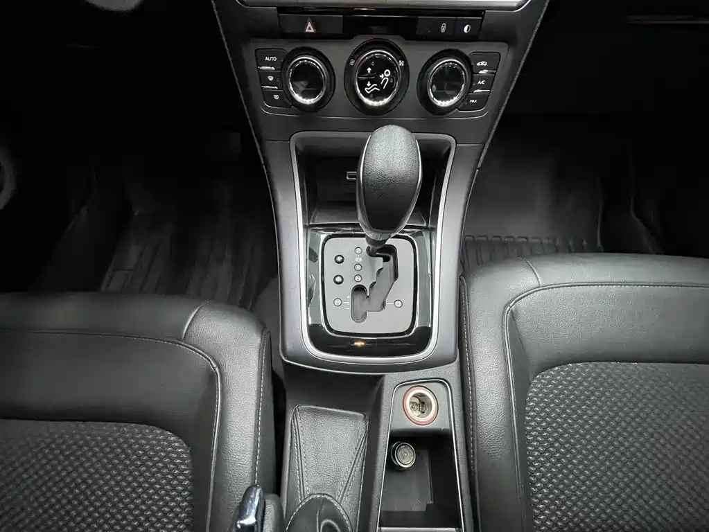 Citroën C4 2016 1.6L Automatic Luxury Edition