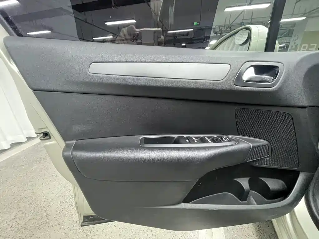 Citroën C4 2016 1.6L Automatic Luxury Edition