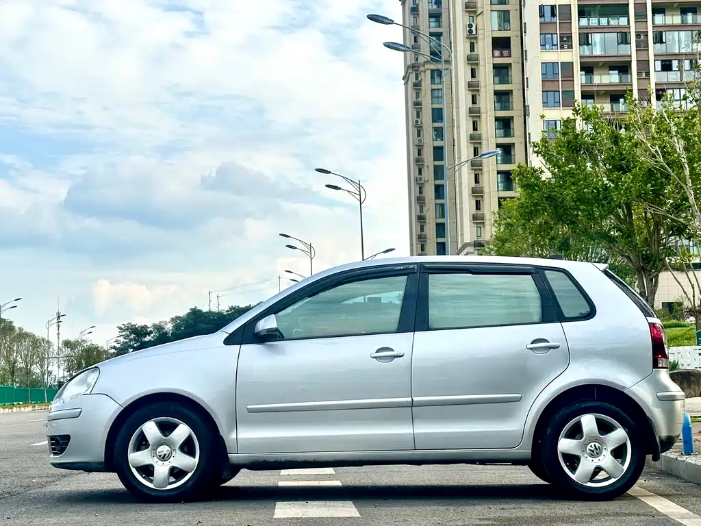 Volkswagen Polo 2007 Sedan 1.4L Automatic Fashion Edition