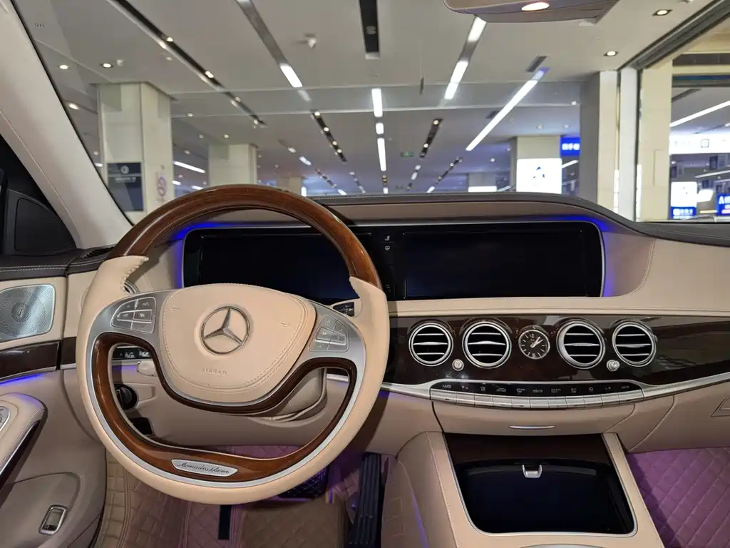 2015 Mercedes-Maybach S 400 4MATIC