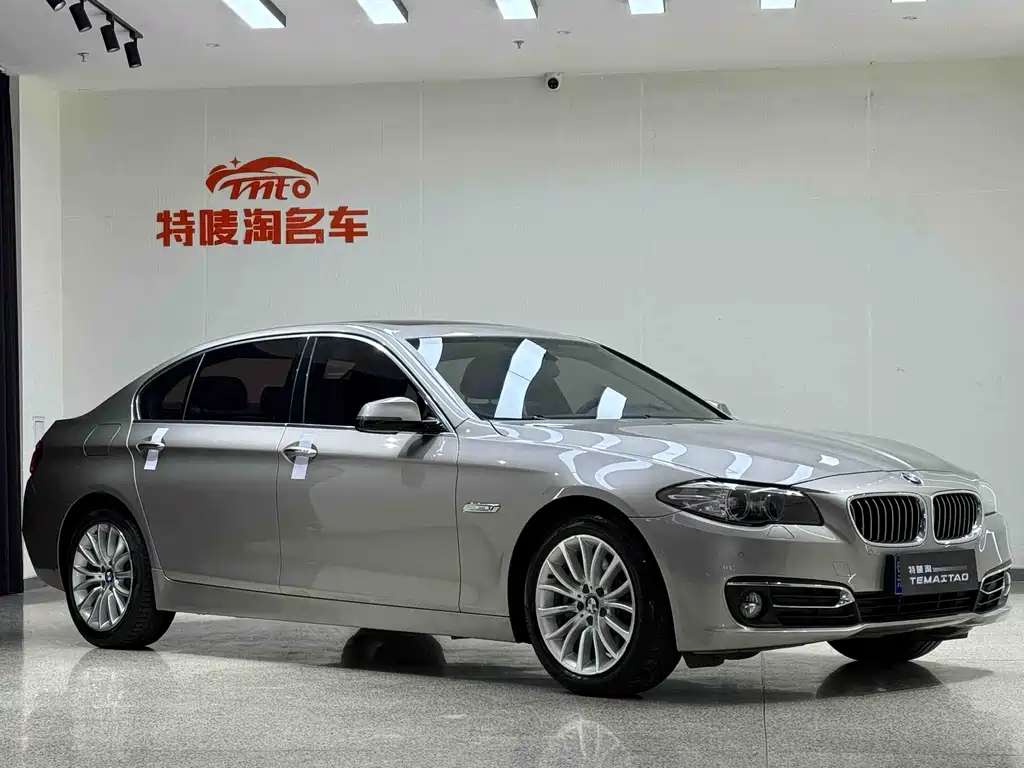 BMW 5 Series 2014 525Li Luxury Design Package