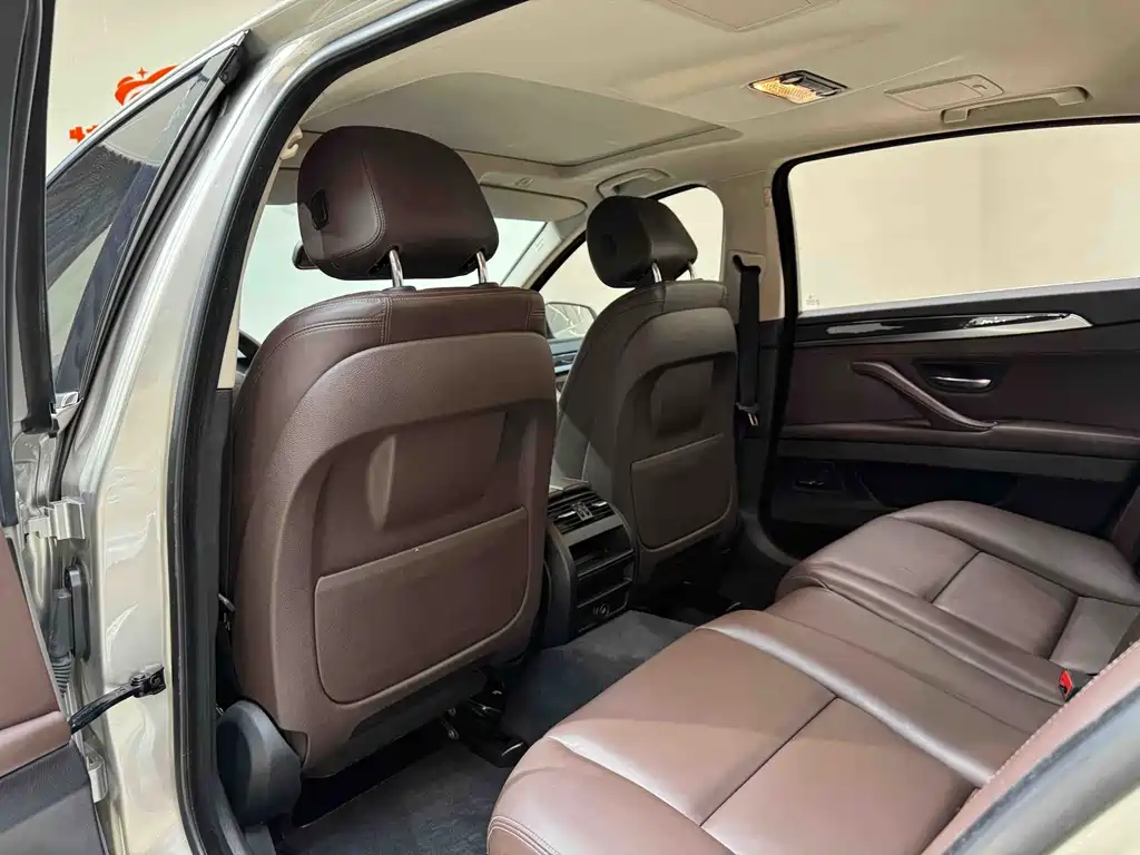 BMW 5 Series 2014 525Li Luxury Design Package