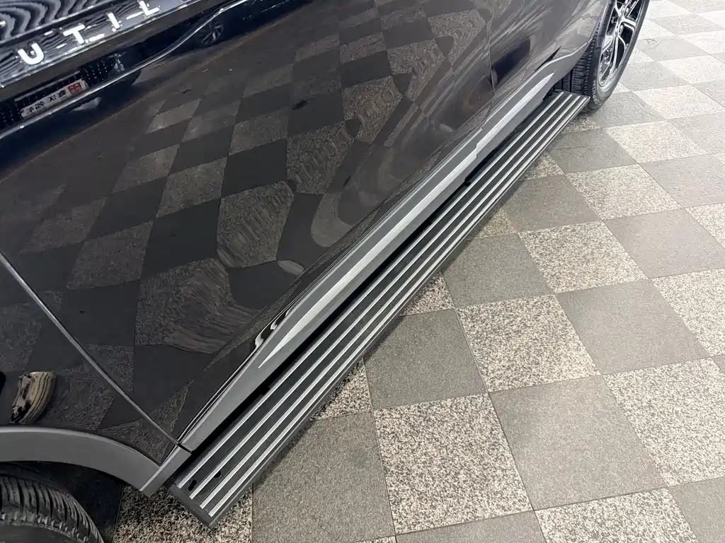 Lincoln Nautilus 2025 2.0T AWD Zunyi Edition