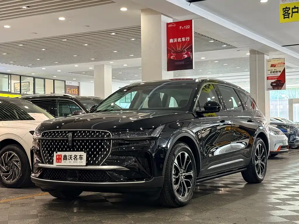 Lincoln Nautilus 2025 2.0T AWD Zunyi Edition