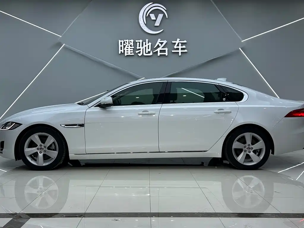 Jaguar XFL 2019 XFL 2.0T 200PS RWD Elite Edition