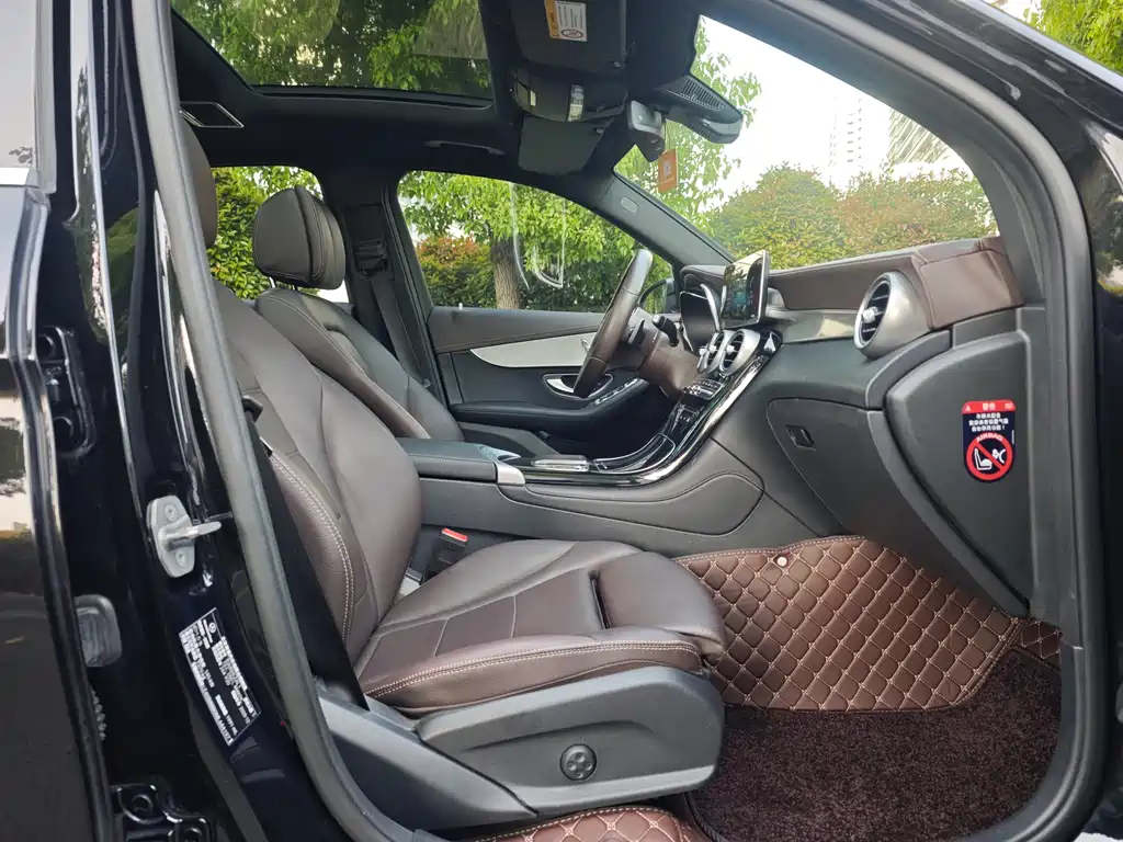 Mercedes-Benz GLC 2021 GLC 260 L 4MATIC Dynamic Edition