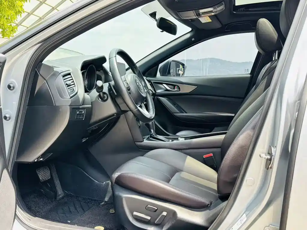 Mazda CX-4 2020 2.5L Automatic FWD Blue Sky Driving Fun Edition