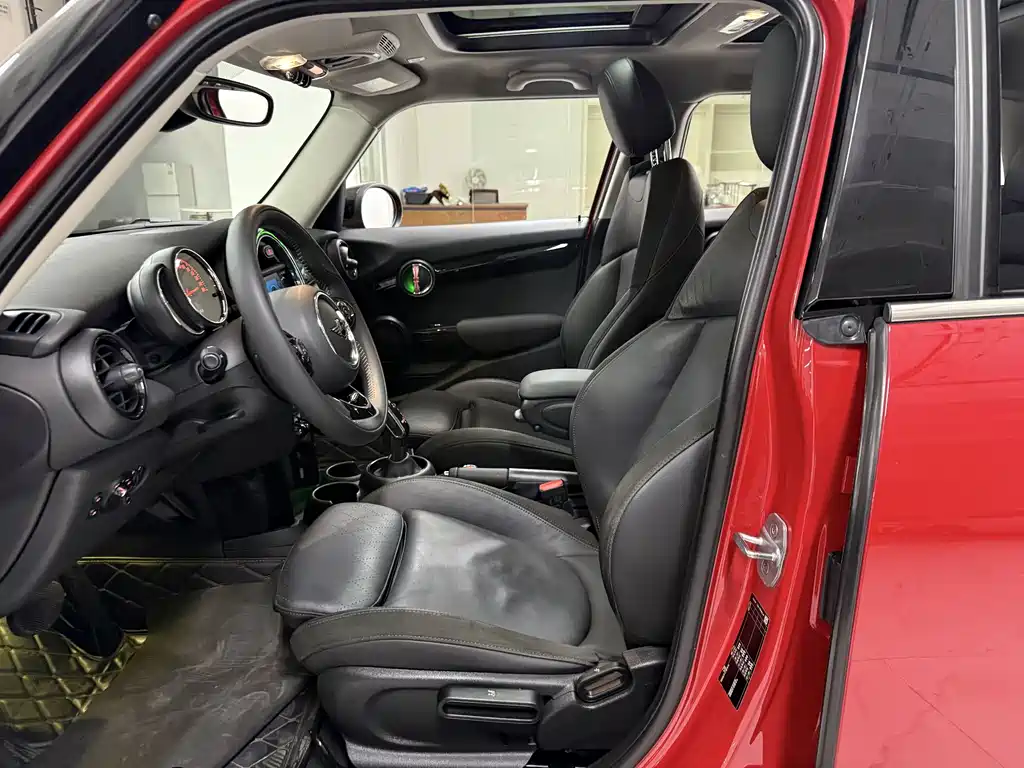 MINI Cooper 2019 1.5T Artist 5-Door
