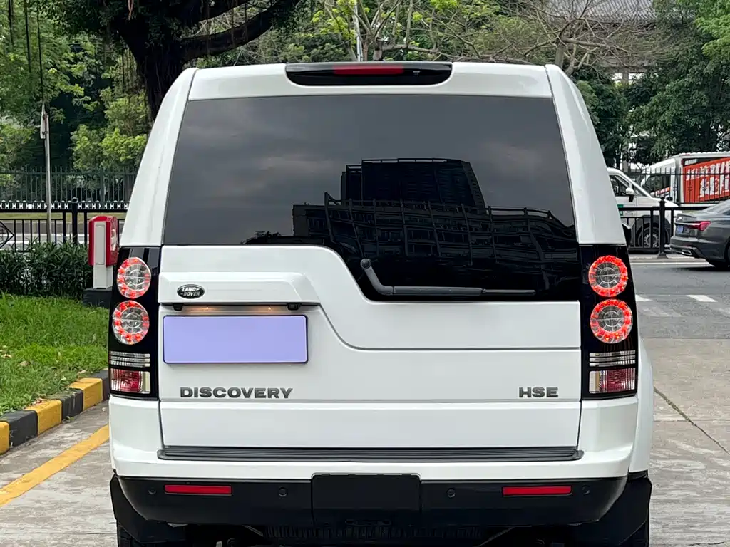 Land Rover Discovery 2016 3.0 SC V6 HSE