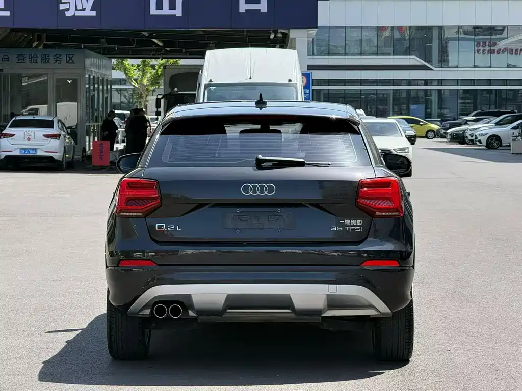 Audi Q2L 2018 35 TFSI Fashion Elegant China VI