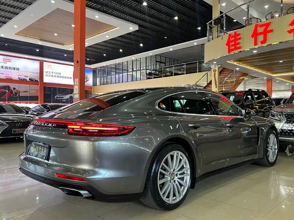 Porsche Panamera 2017 Panamera 3.0T