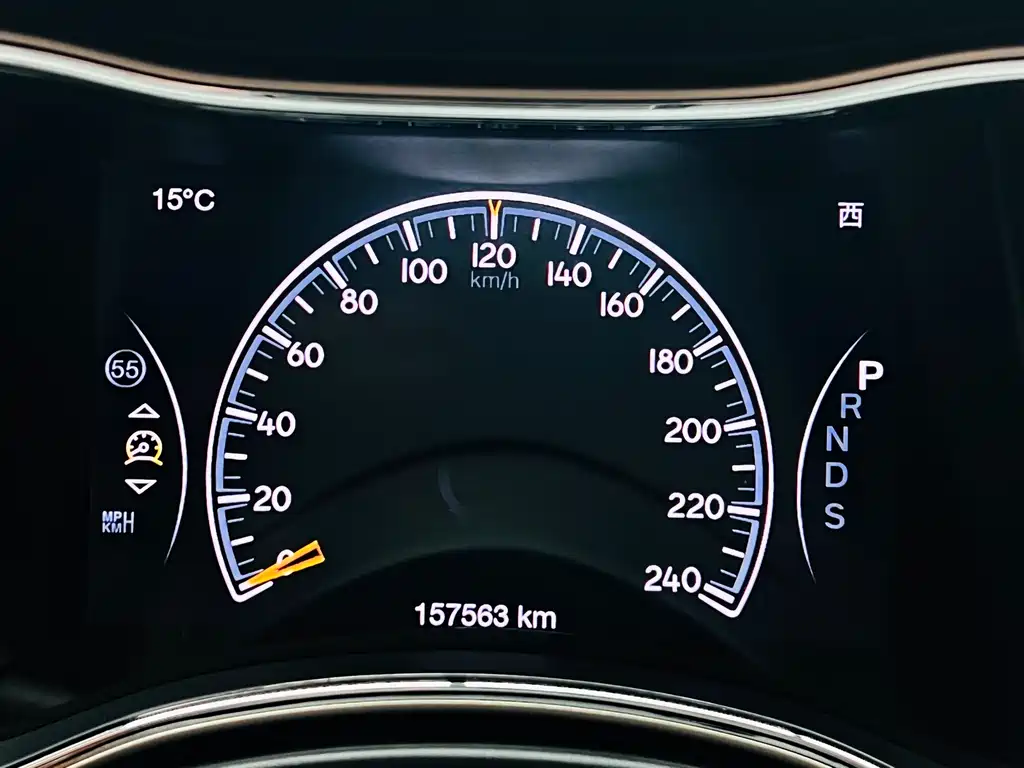Jeep Grand Cherokee 2015 3.6L Elite Navigation Edition