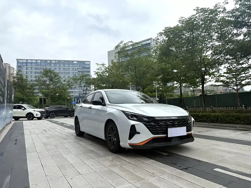 Dongfeng Yixuan 2023 1.5L Automatic Glory Edition