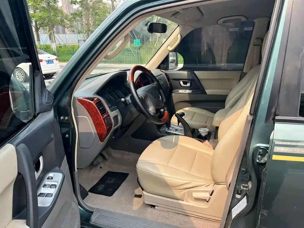 Mitsubishi Pajero 2008 V73 3.0L AT GLS