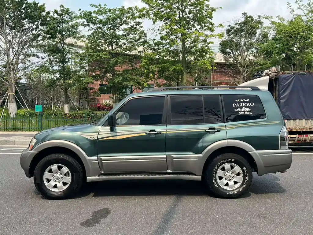 Mitsubishi Pajero 2008 V73 3.0L AT GLS