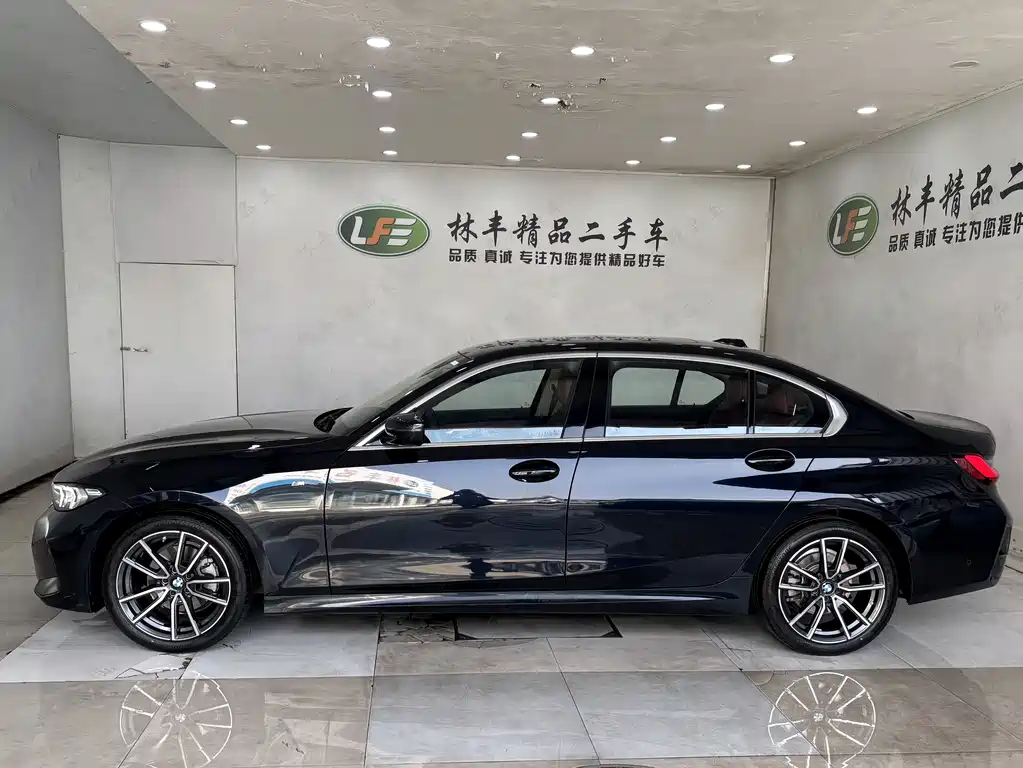 BMW 3 Series 2025 325Li M Sport Package