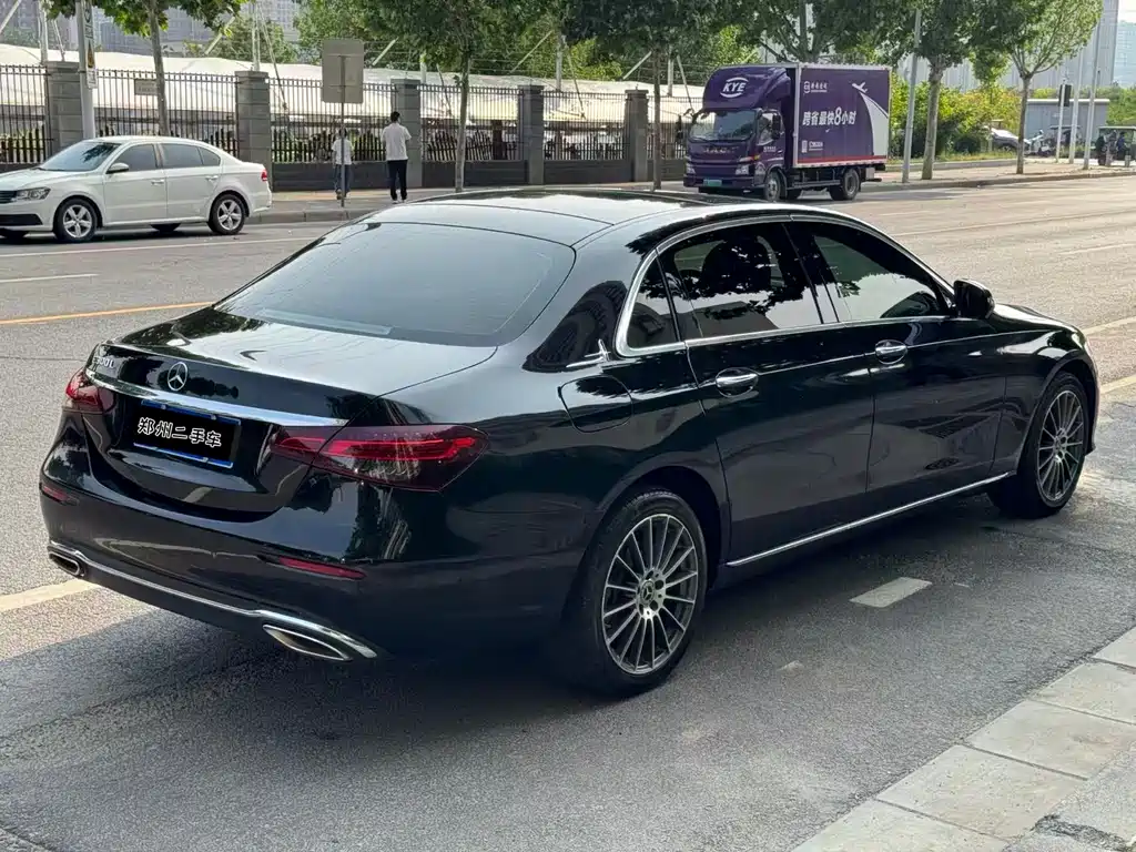 Mercedes-Benz E-Class 2021 Facelift E 260 L