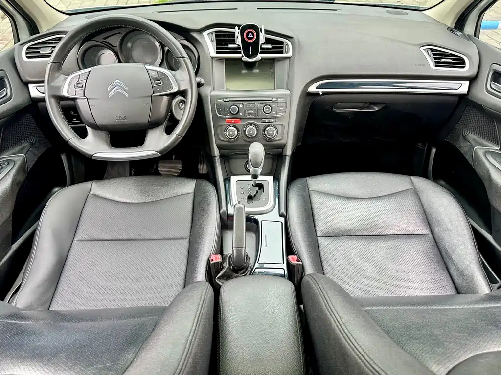 Citroën C4L 2014 1.8L Auto Zhiqu Edition Jinzhi