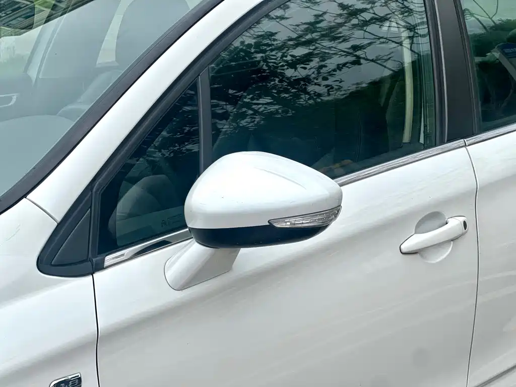 Citroën C4L 2014 1.8L Auto Zhiqu Edition Jinzhi