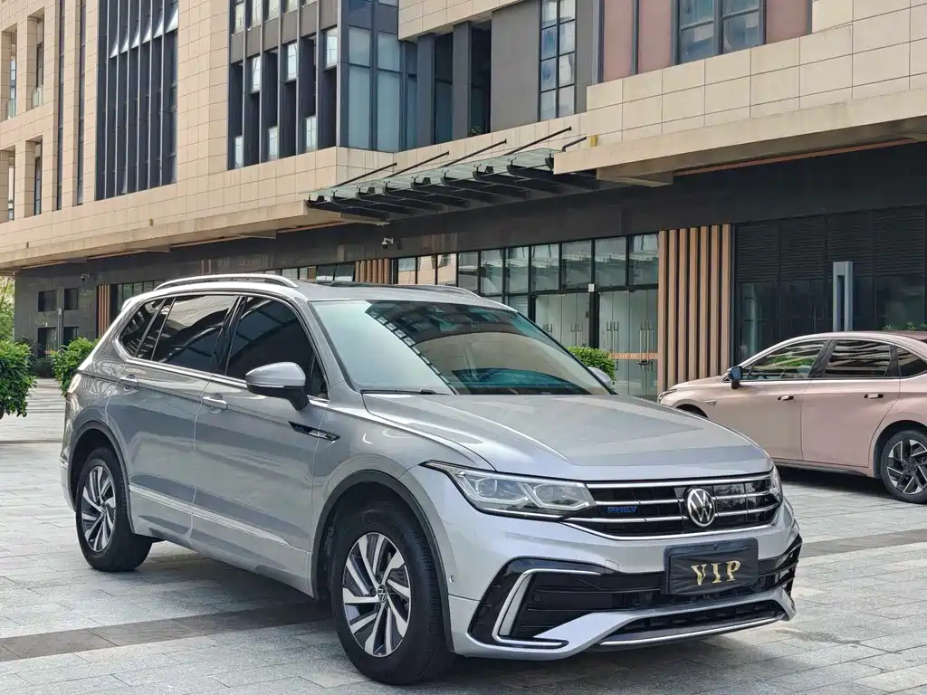 Volkswagen Tiguan L PHEV 2022 430PHEV Plug-in Hybrid Premium Edition