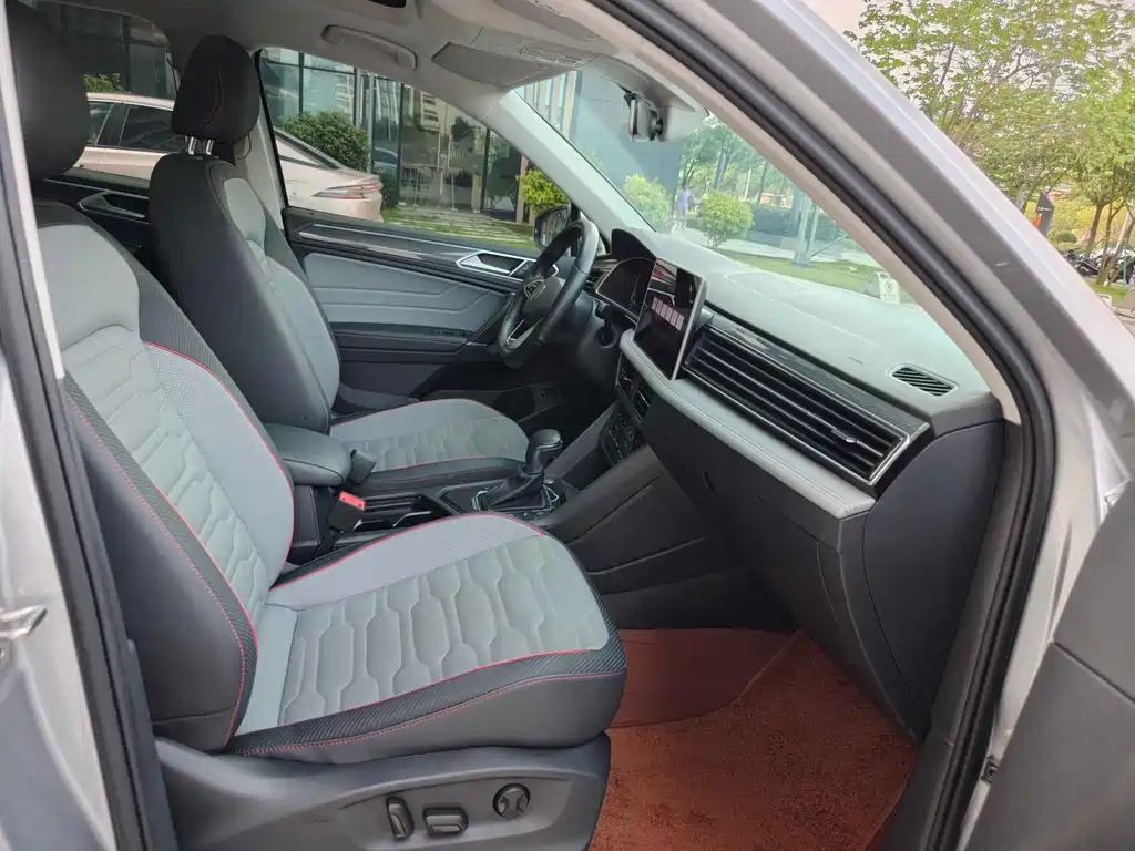 Volkswagen Tiguan L PHEV 2022 430PHEV Plug-in Hybrid Premium Edition