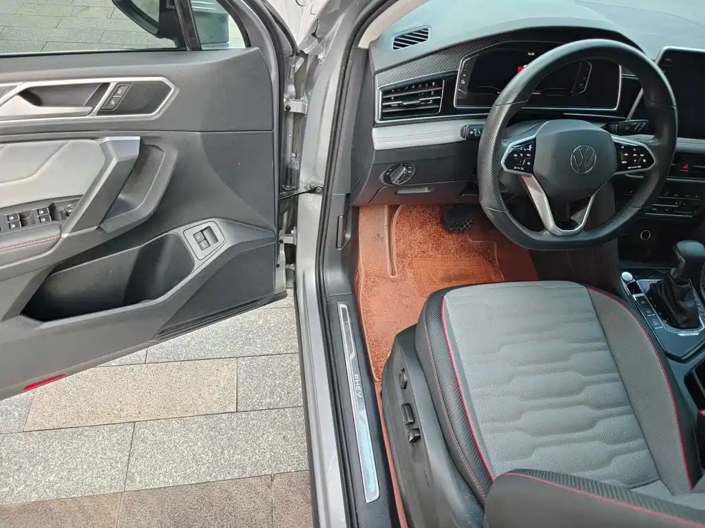 Volkswagen Tiguan L PHEV 2022 430PHEV Plug-in Hybrid Premium Edition