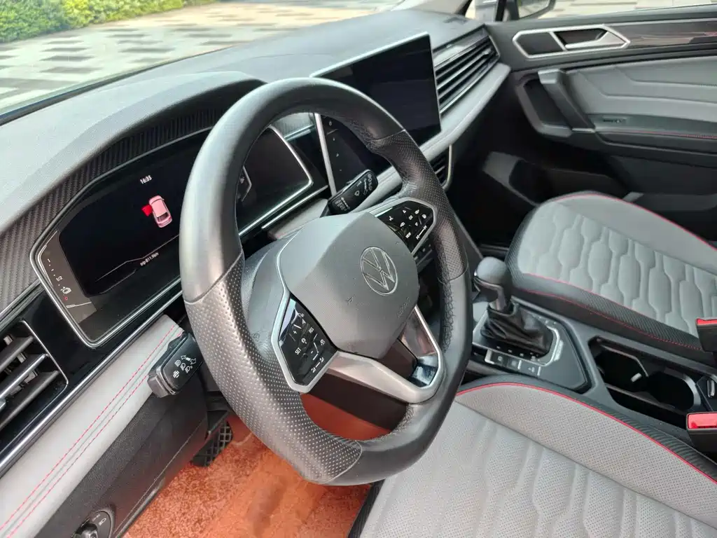Volkswagen Tiguan L PHEV 2022 430PHEV Plug-in Hybrid Premium Edition