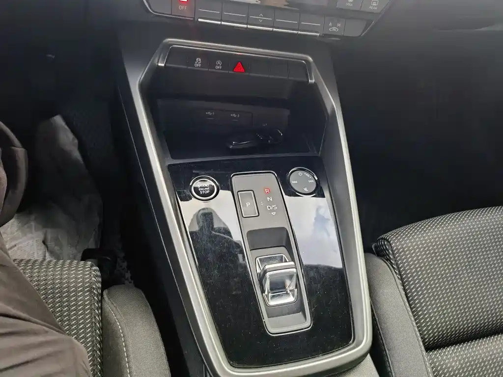 Audi A3 2023 A3L Limousine 35 TFSI Entry Sport