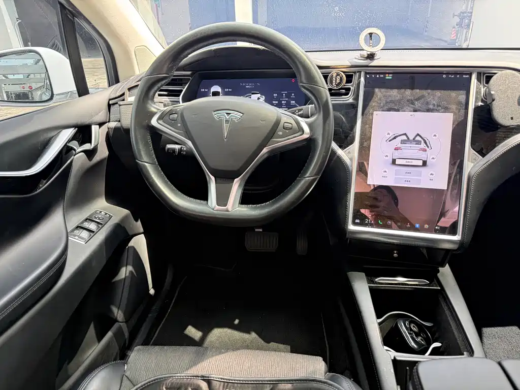 Tesla Model X 2016 Model X 90D
