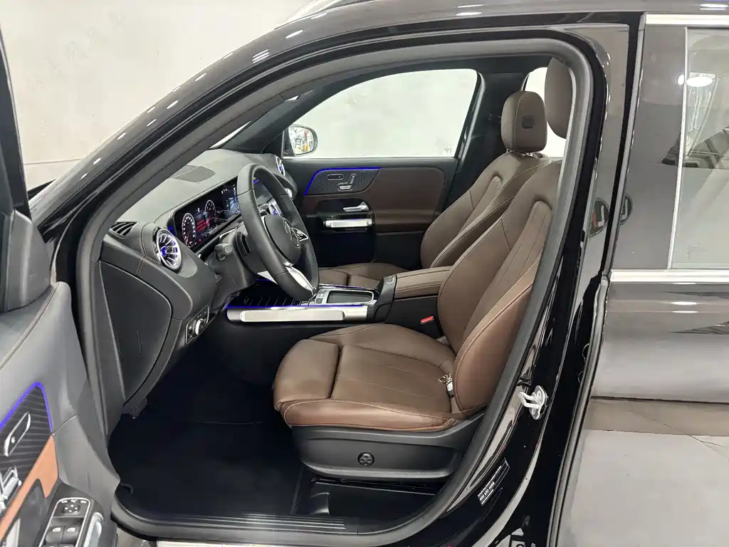 Mercedes-Benz GLB 2025 GLB 220 Fashion