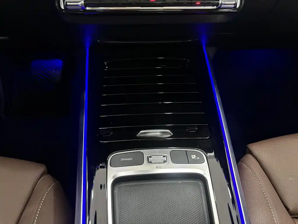 Mercedes-Benz GLB 2025 GLB 220 Fashion