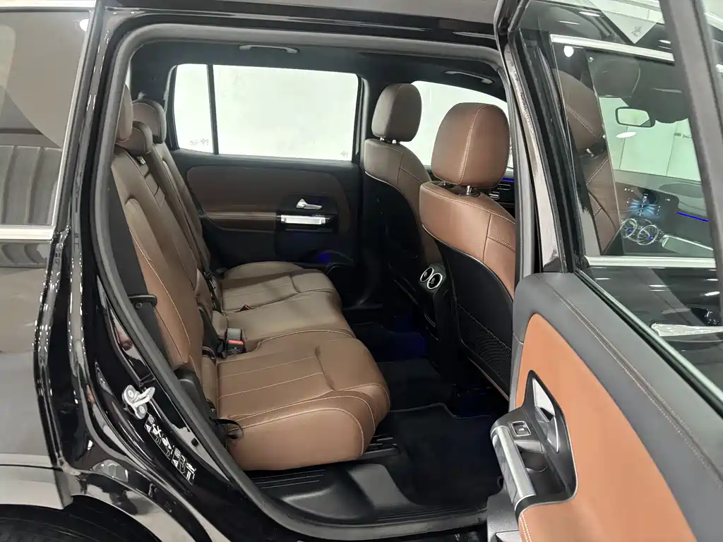 Mercedes-Benz GLB 2025 GLB 220 Fashion