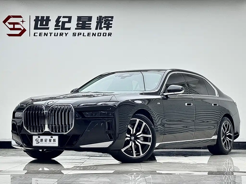 BMW 7 Series 2023 735Li M Sport Package