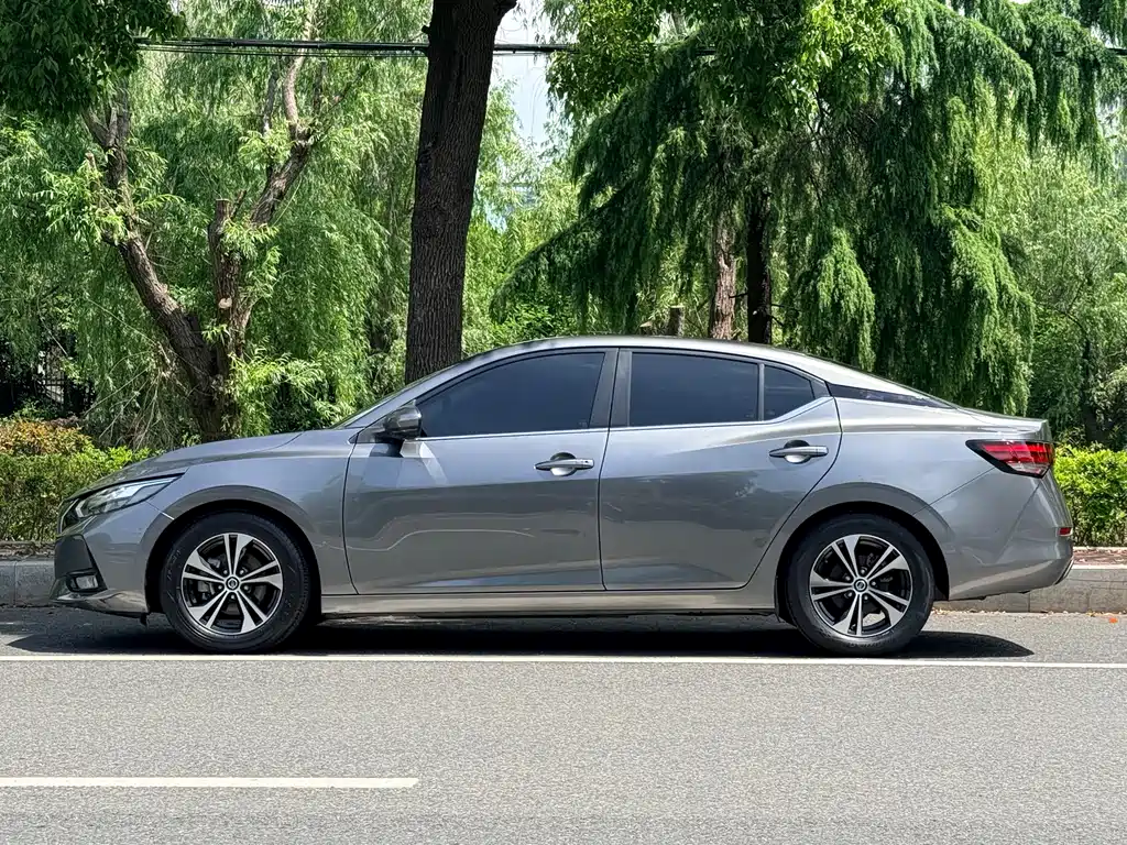 Nissan Sylphy 2021 1.6L XL CVT