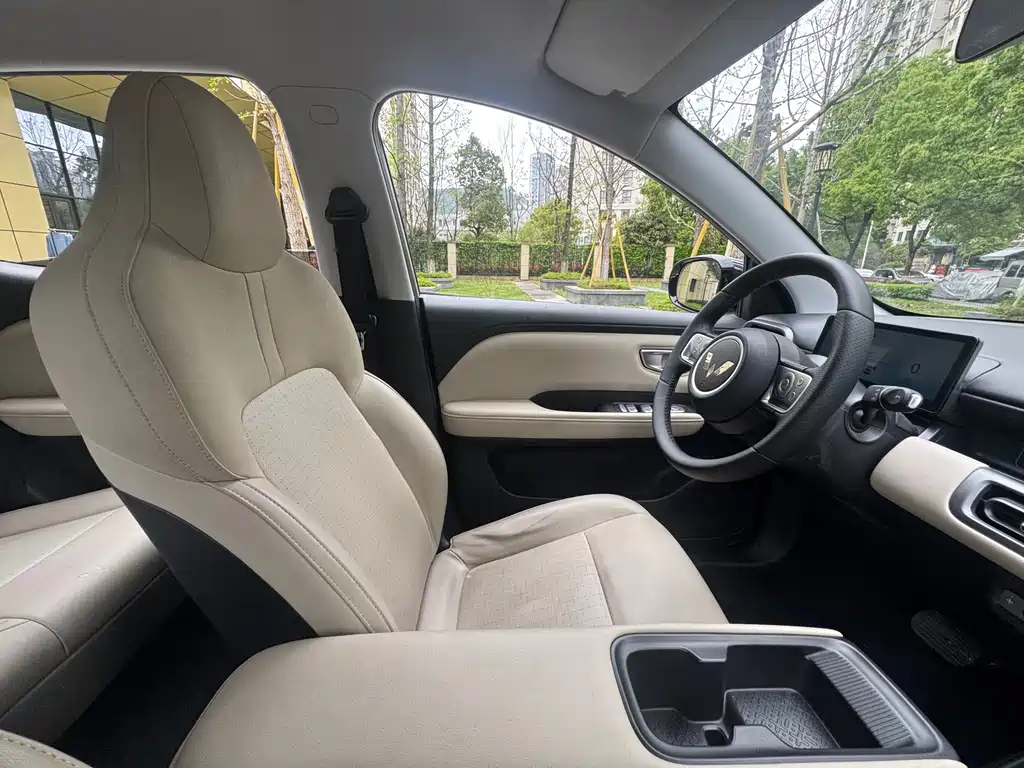 Wuling Bingo PLUS 2024 330km 5-Seater Edition