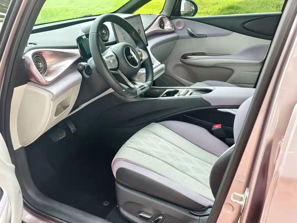 BYD Dolphin 2025 420km Fashion Edition