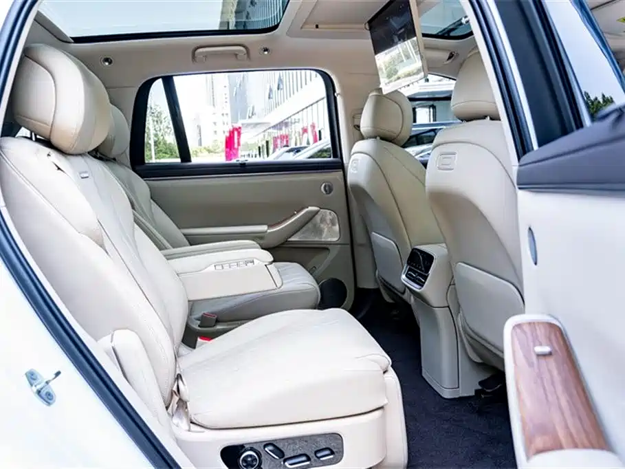 AITO M7 2026 EREV Ultra AWD 6-Seater (192-Line LiDAR)