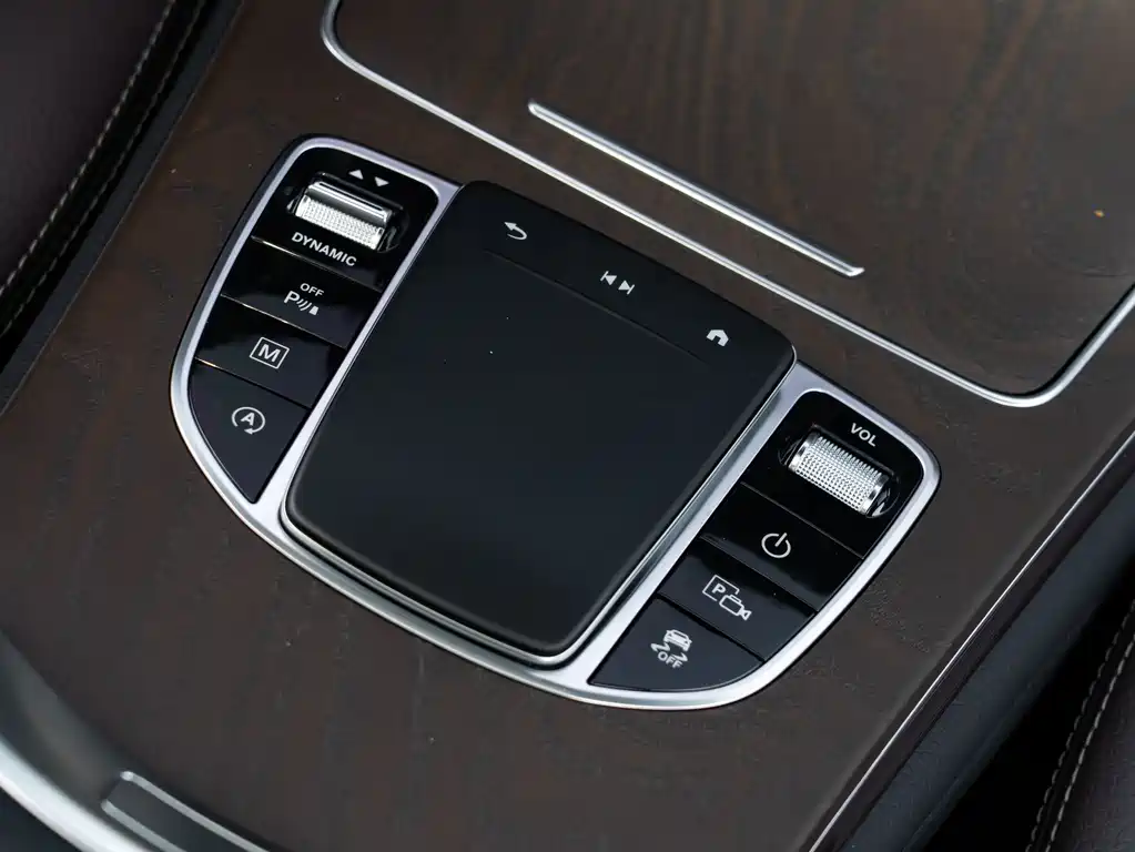 Mercedes-Benz GLC 300 L 4MATIC Dynamic Edition