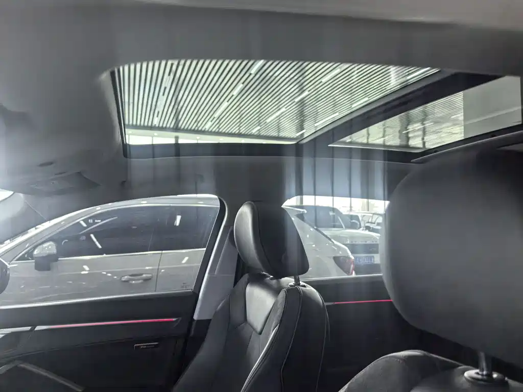 Audi Q3 2023 40 TFSI RS Kit Speed Edition