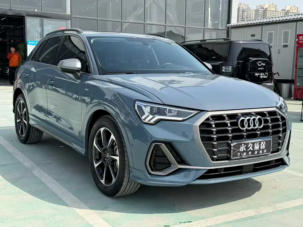 Audi Q3 2023 40 TFSI RS Kit Speed Edition